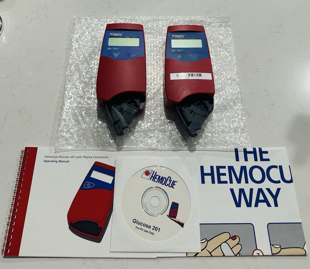2 HemoCue Hb 201+ Hemoglobin System Analyzer