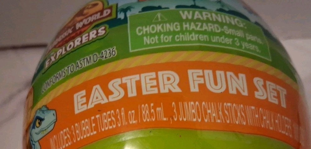 Jurassic World Explorers Easter Fun Set Bubbles Chalk Mini Disc New Unopened