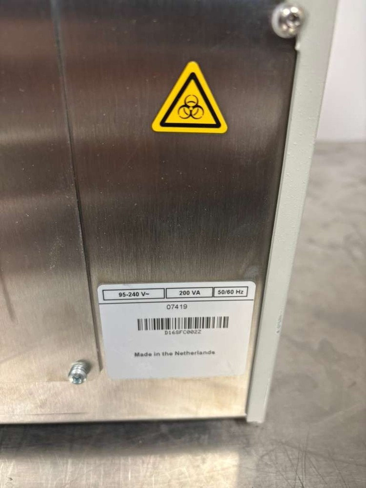 Waters SFC Autosampler