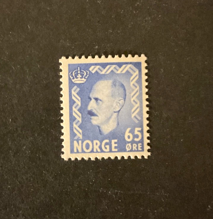 Norway Scott #349 never hinged