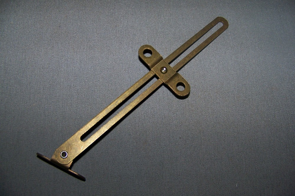 Desk Sliding Hinges Or Guides