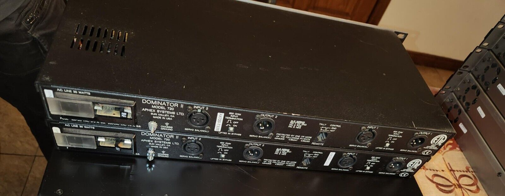 Aphex Dominator II model 720 multiband peak limiter