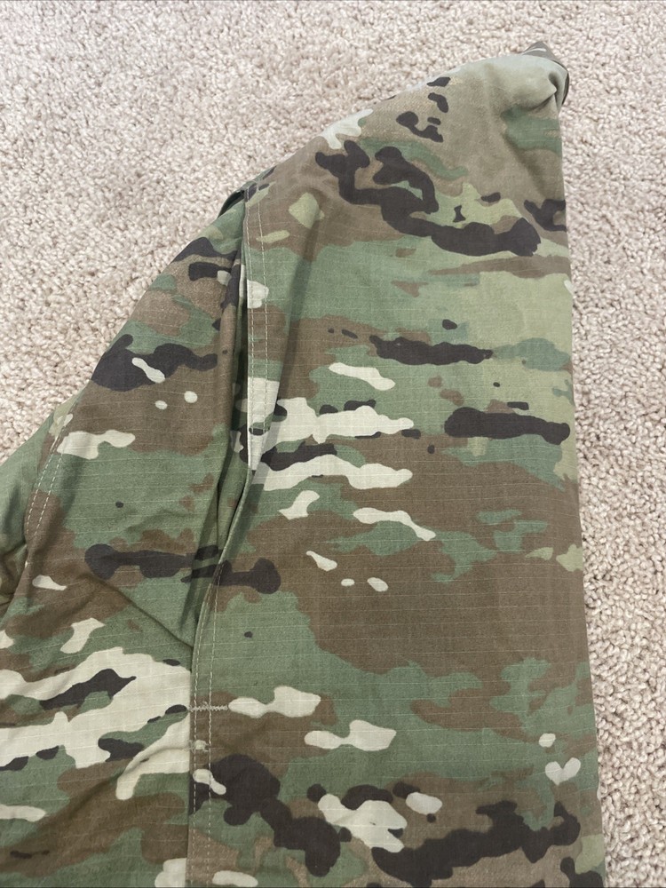US Army Coat Combat Size: Medium-Long