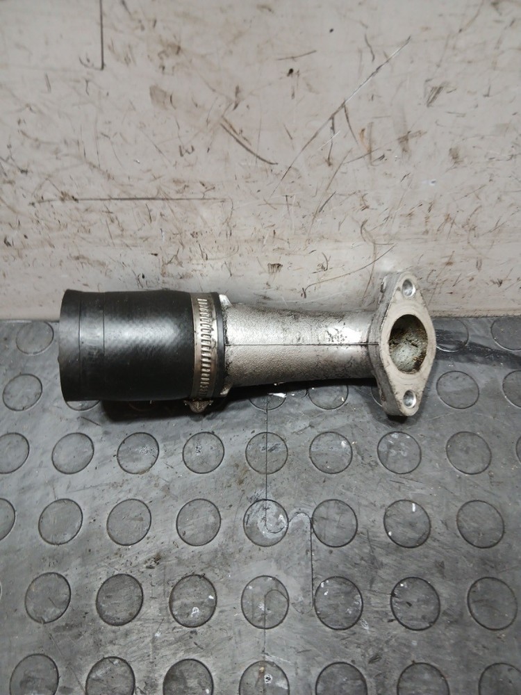 NISSAN NAVARA D22 2.5 DIESEL INTERCOOLER PIPE