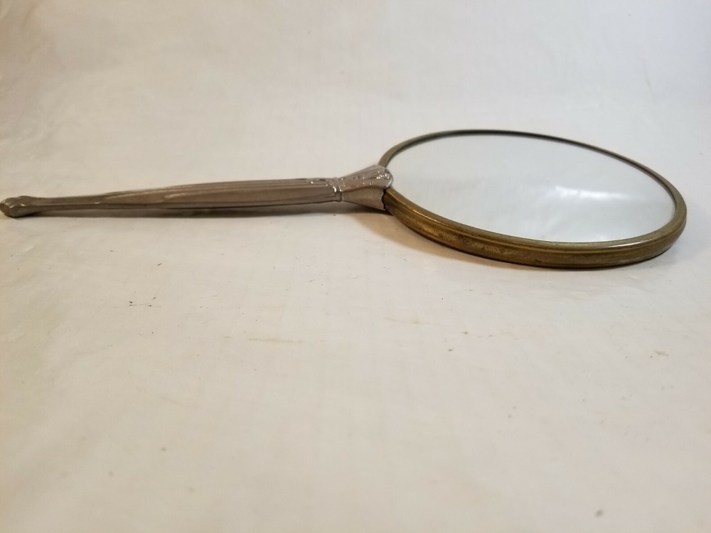 Vintage Silvertone Floral Pattern Vanity Handheld Mirror Regular / Magnification