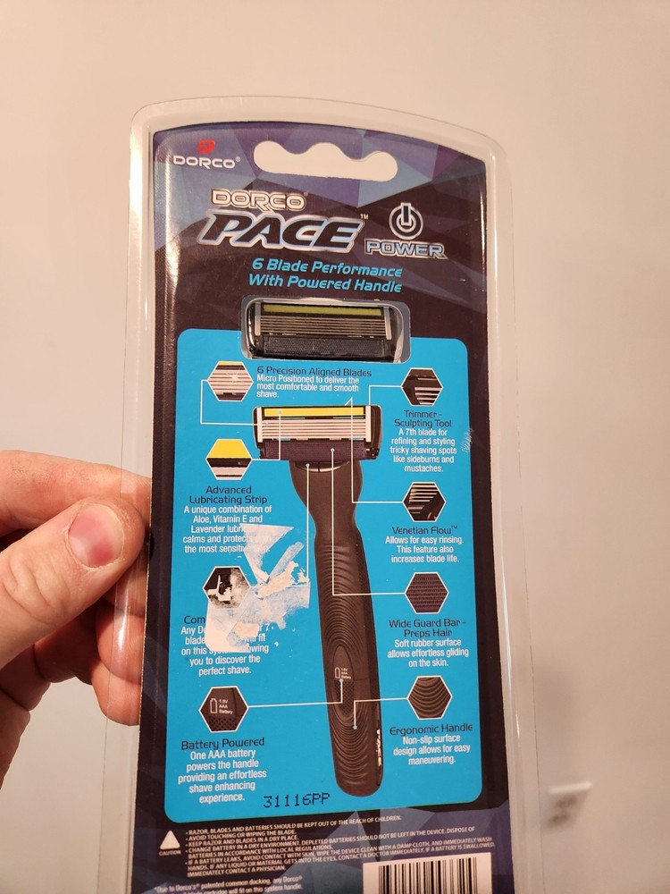 Dorco Pace 6 Power - Six Blade Razor System with Trimmer