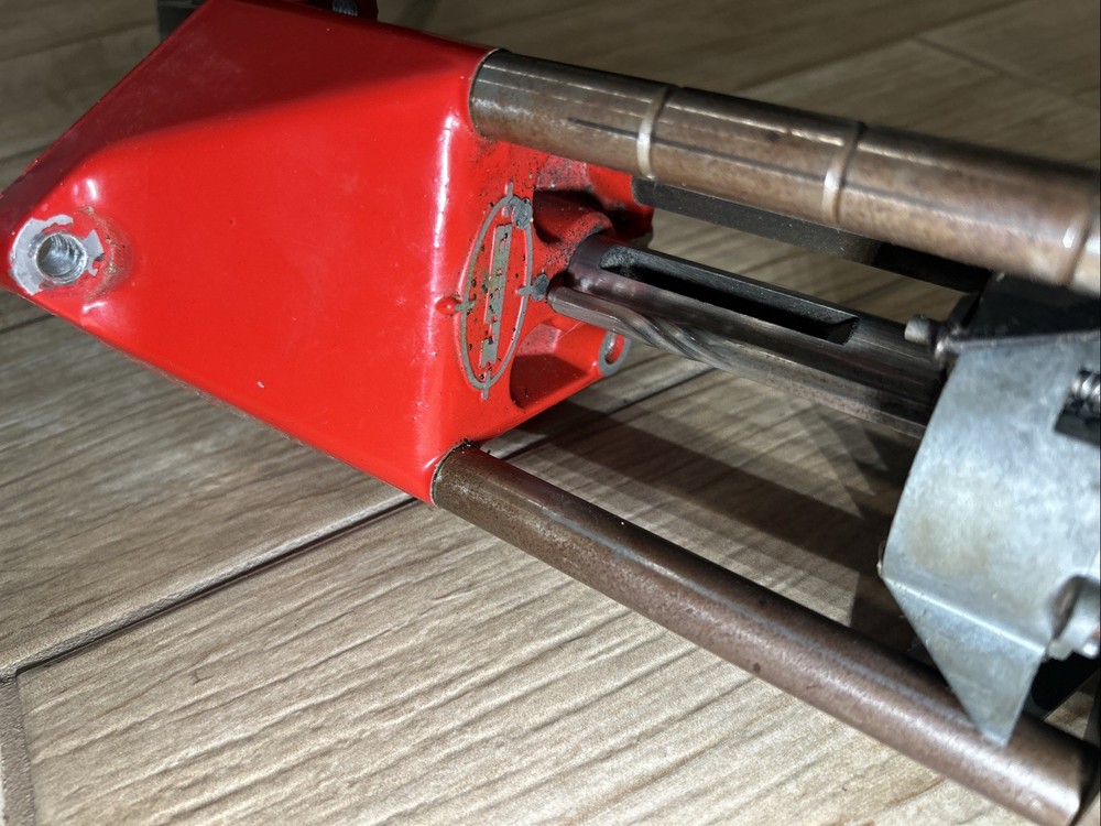 Lee Pro 1000 Progressive Reloading Press 3 Hole Turret