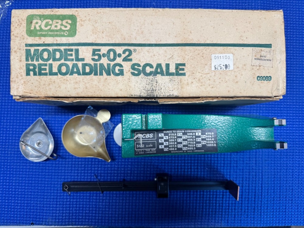 RCBS model 502 Reloading Scale