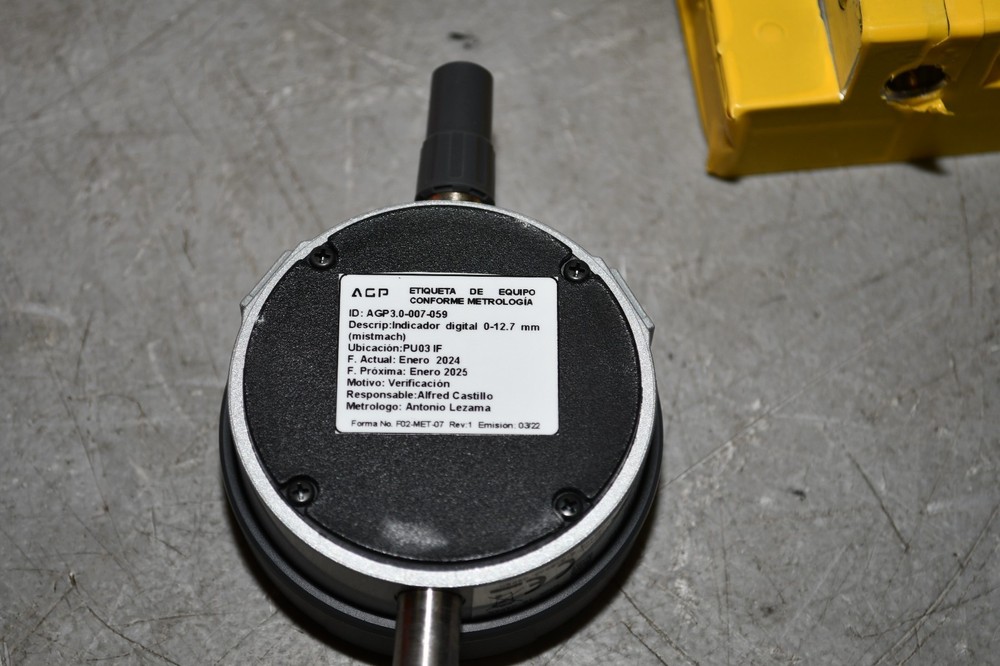 ^ Mitutoyo 543-781B-10 Digimatic Indicator #X6075