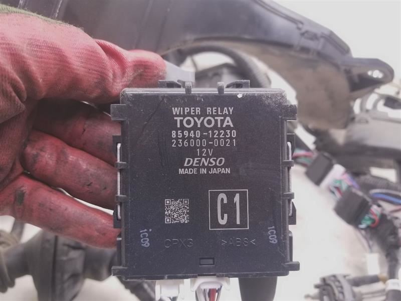 18 19 TOYOTA COROLLA MAIN ENGINE ROOM HARNESS