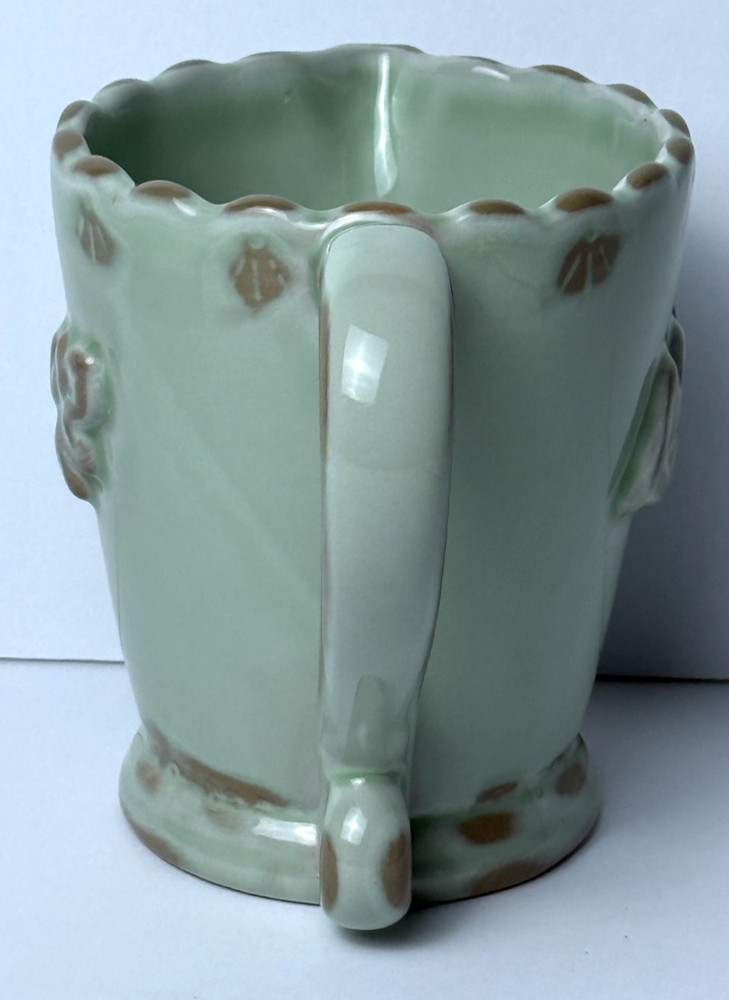 Tic Tic Terracotta Pottery Leaf Decor Pitcher