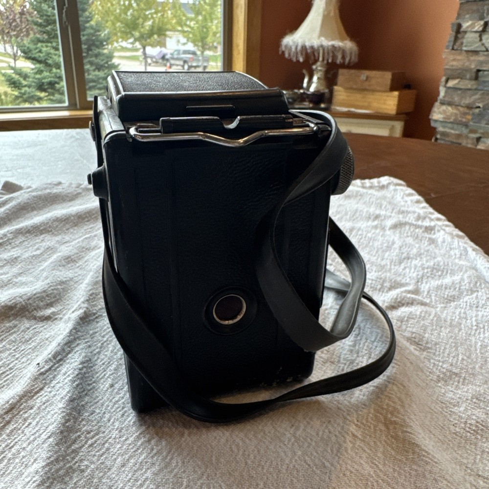 Vintage SPARTAFLEX Camera With Leather Case