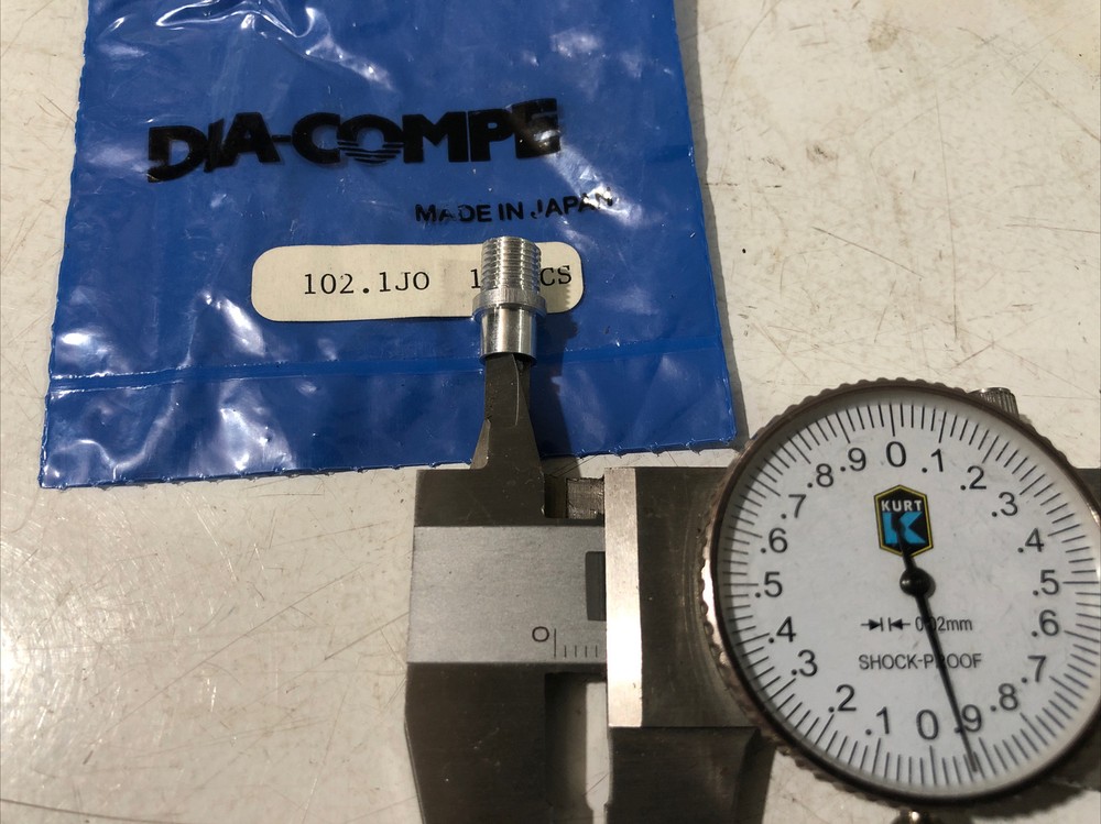 DIA-COMPE Gran Compe Aero Lever Threaded Ferrule (1)