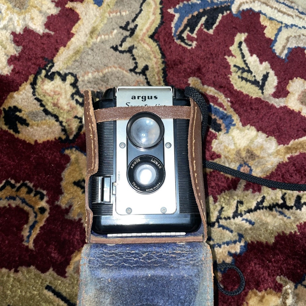 Argus Seventy-Five Lumar 75mm Twin Lens Camera, Tested and Working