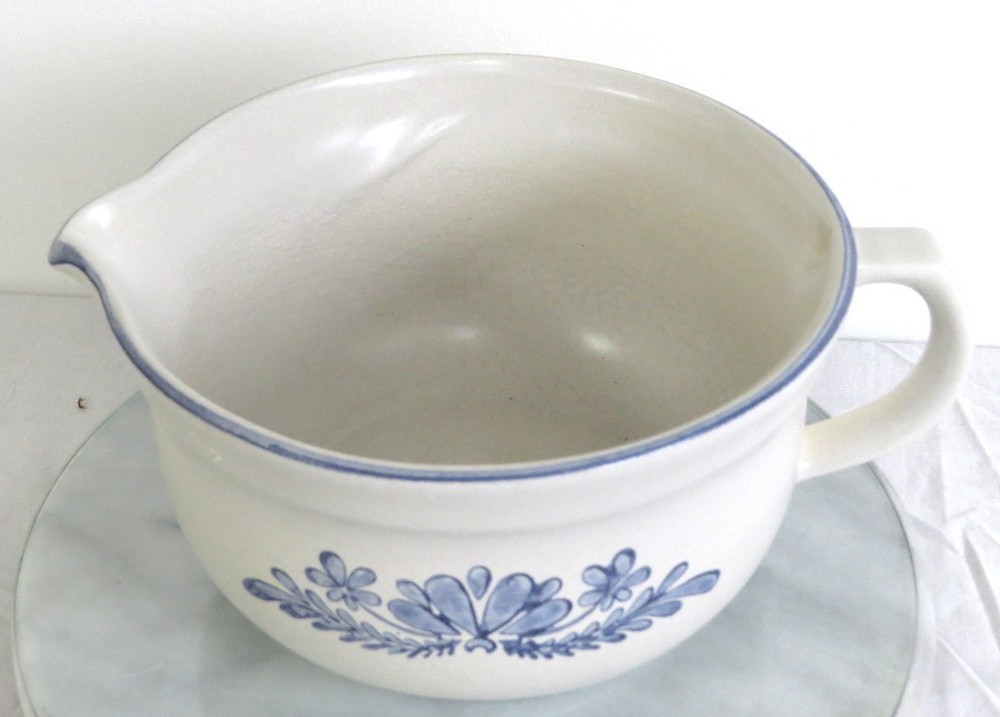 Pfaltzgraff Yorktowne Pattern 2.5 Quart 464 Batter Bowl