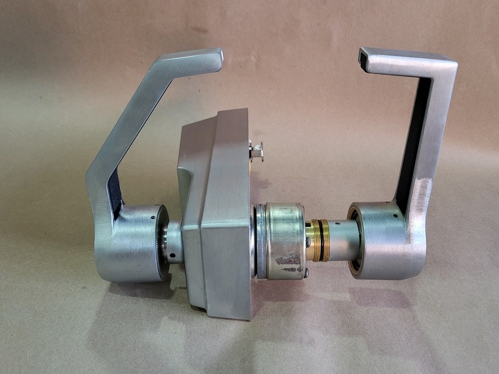 SURPLUS NEW KABA LR1021S-26D-41 Pushbutton Cylindrical Lock – Safety