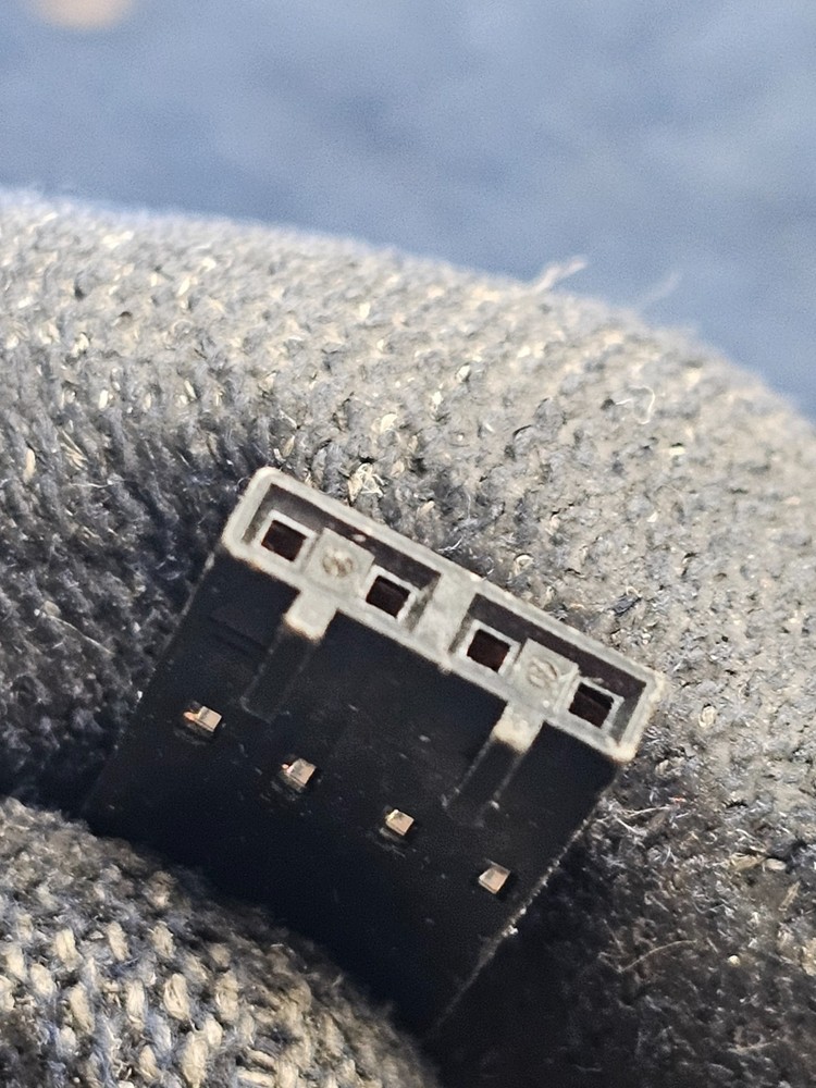 22124963: Piston-Type Flow Switch 2403C 3C 22 AWG SHIELDED 75C