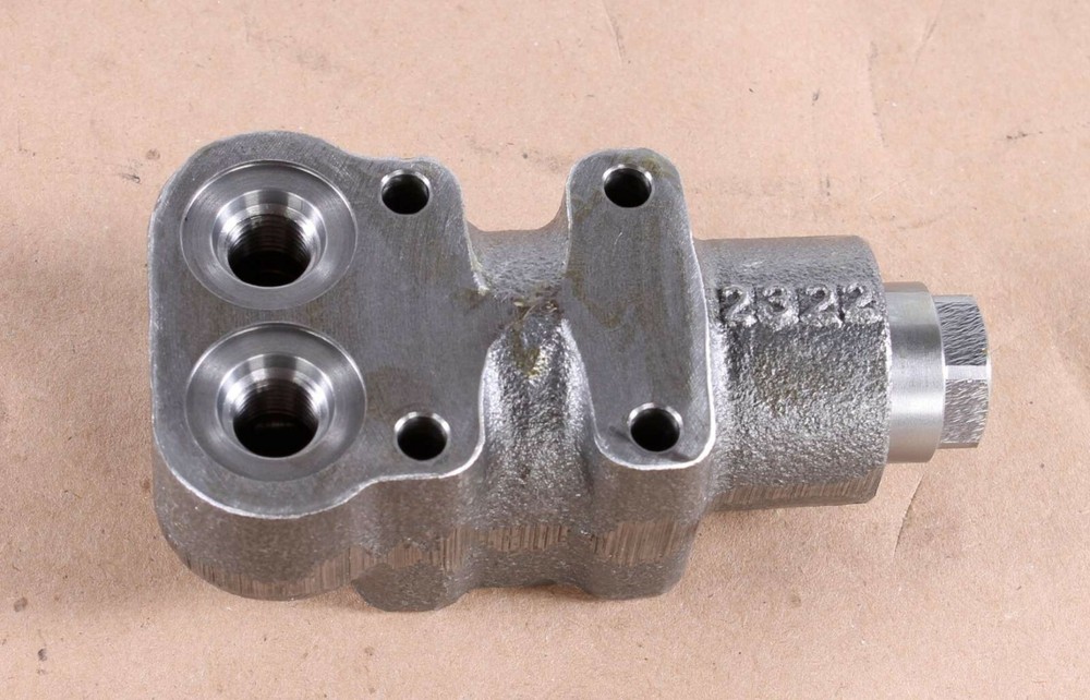 New 0718908 Hitachi Construction Valve