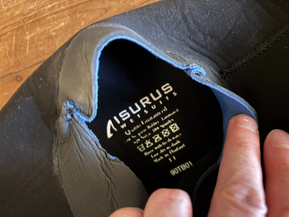 Isurus Evade 3/3 Zipfree Wetsuit Men’s Size Medium 3.3 mm