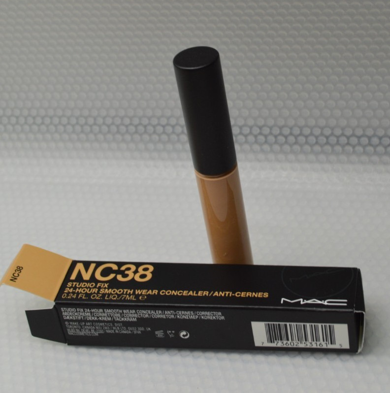 MAC Studio Fix 24Hour Smooth Wear Concealer 7ml/ 0.24fl.oz.