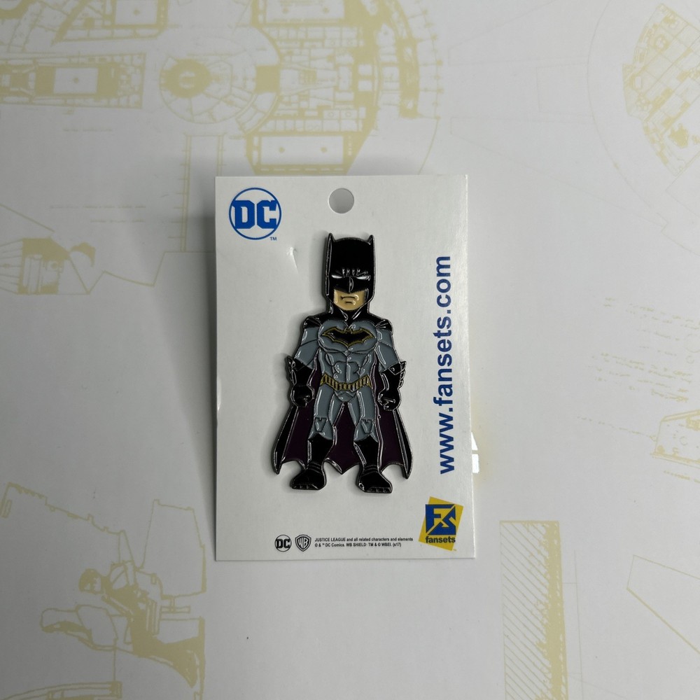 SDCC 2017 DC Exclusive Bag Pins, FLASH & BATMAN PINS, UNUSED & MINT.