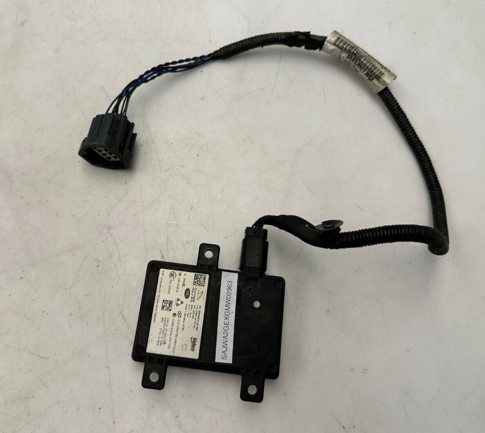 2017-2020 JAGUAR XE XF F-PACE REAR LEFT / RIGHT BLIND SPOT SENSOR CONTROL MODULE