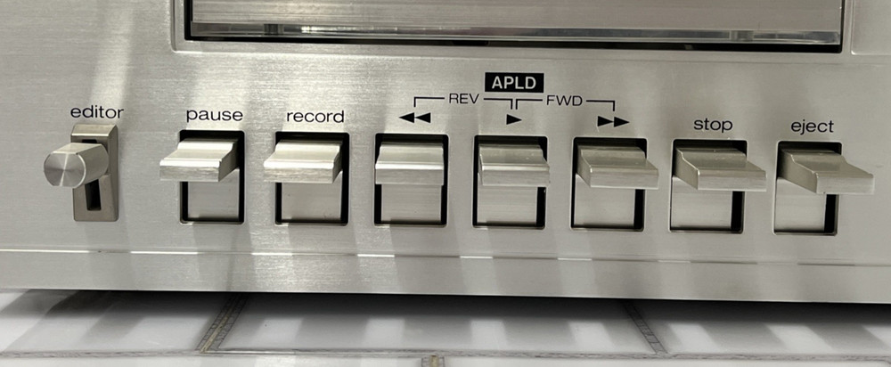 SHARP RT-3388A COMPUTER CONTROLLED CASSETTE DECK PLAYER *AS IS *SEE DESCRIPTION