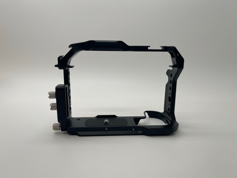 NEEWER Camera Cage for RS2 RS3 Camera Cage New