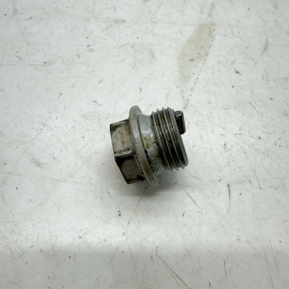Drain Plug M18x1.5 - 2013 CAN AM Commander 1000