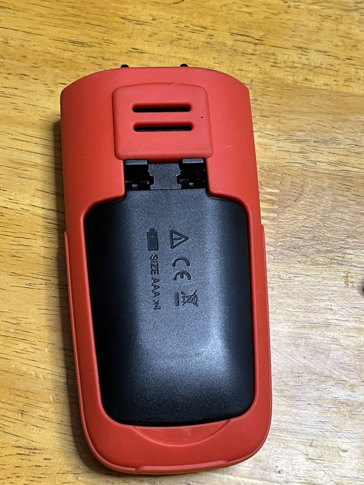 Omega Model HHP886 Manometer with Datalogging