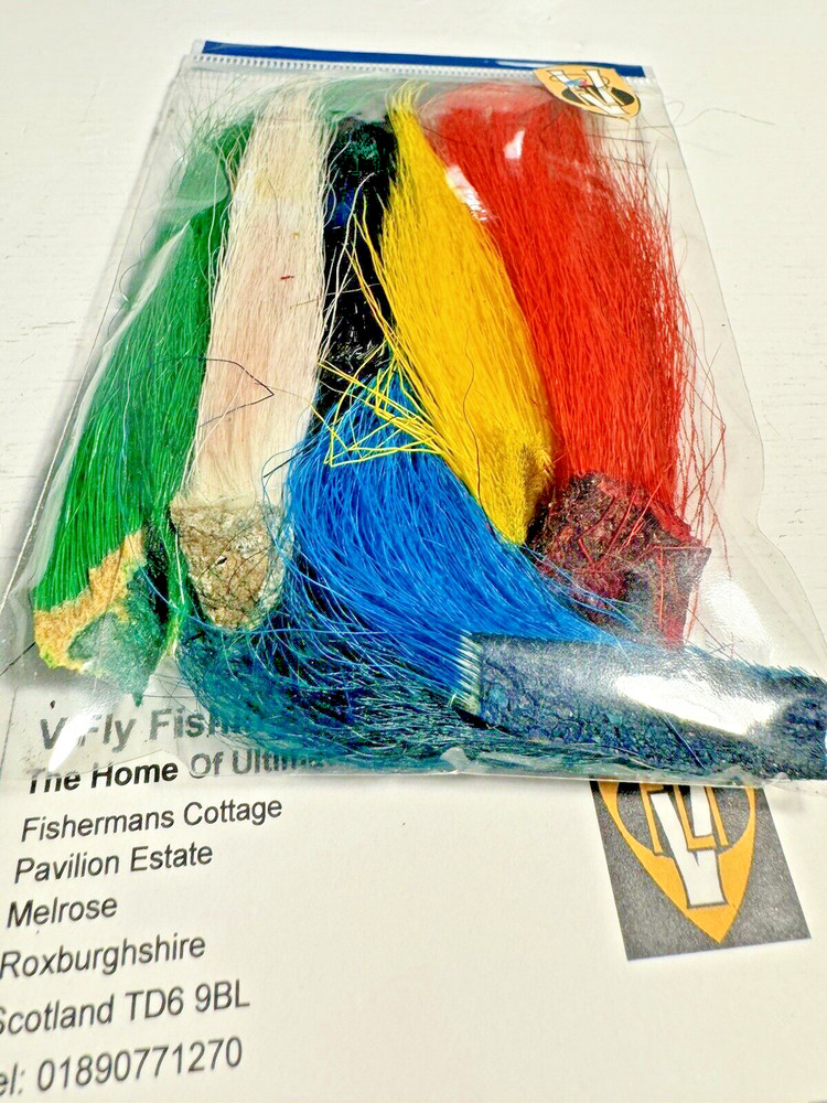 V Fly Select 6 Piece Mixed Colour Bucktail Selection Pack