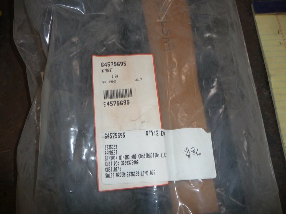 Sandvik Armrest 64575695