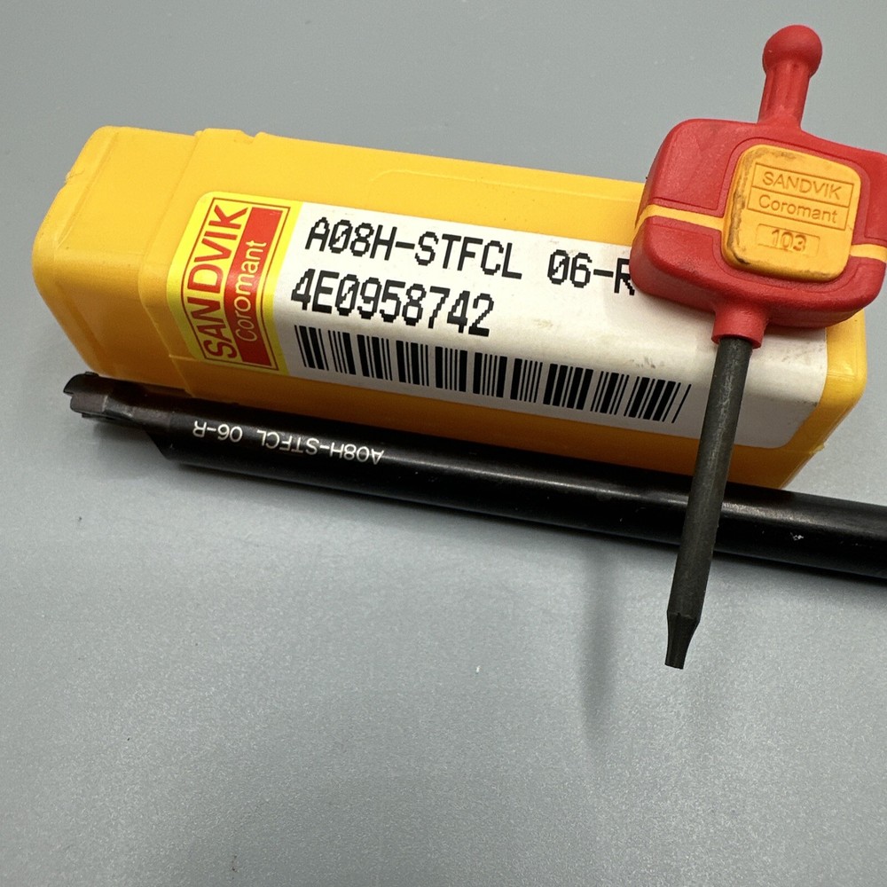 SANDVIK COROMANT A08H - STFCL06 - R WITH TOOL NEW