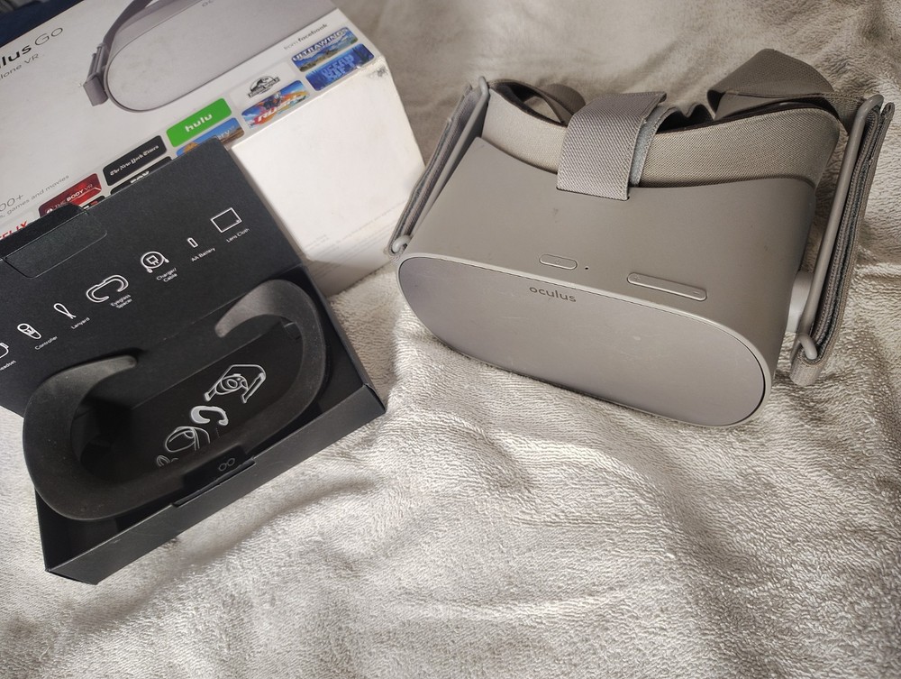 “Oculus Go 64GB – Headset Only – No Controller – Tested/Working
