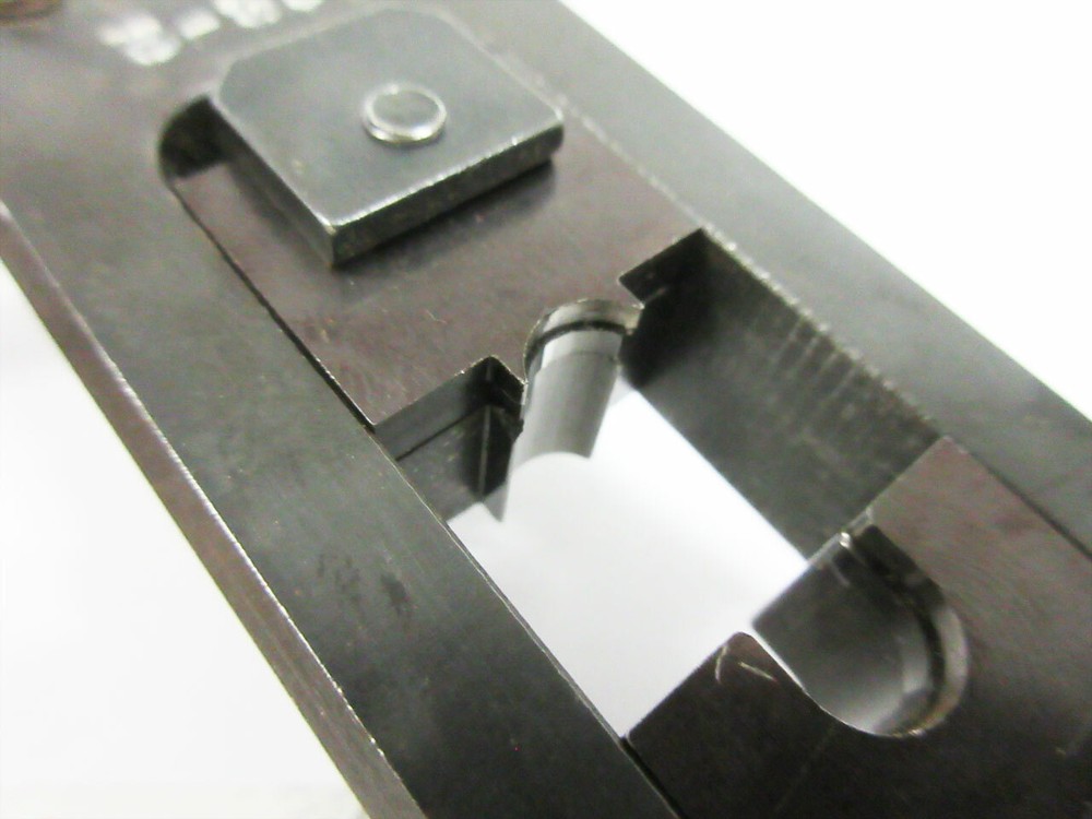 AMP 91238-2 TOOL w/ UNMARKED DIE #2 MARKED ON IT