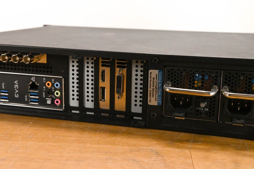 Living As One (Resi) D1000 Multisite Decoder CG01SXF