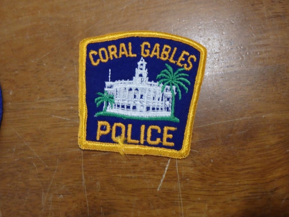CORAL GABES   FLORIDA OBSOLETE OLDER   PATCH BX E#11
