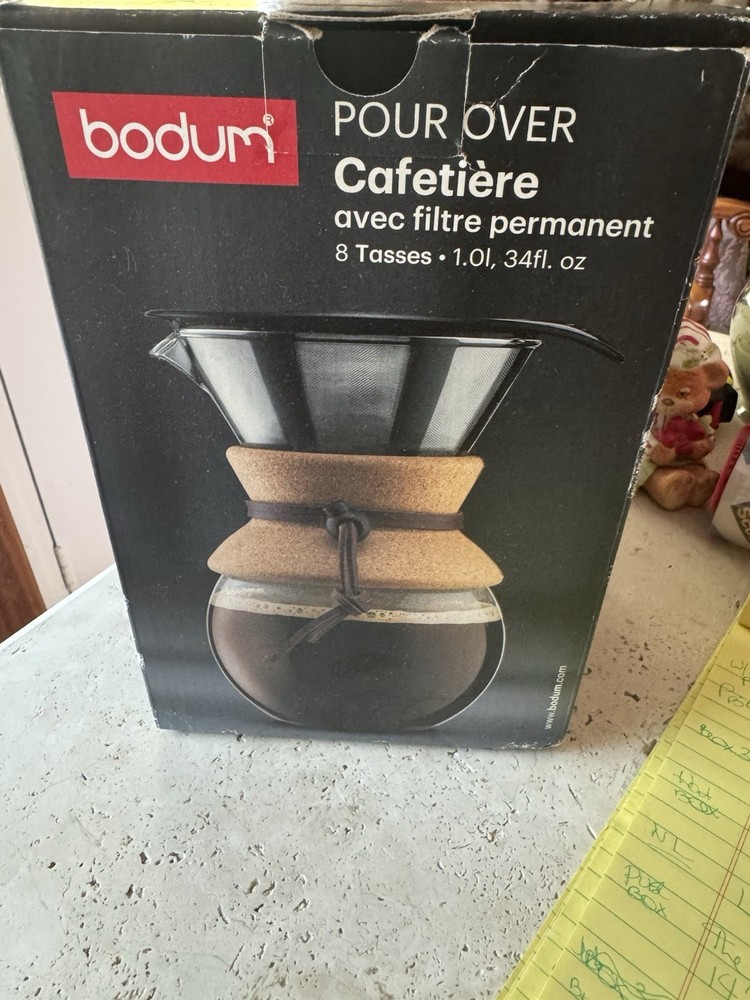 Bodum Pour Over 8 Cup Coffee Maker Mesh Perm. Filter 34 Fl. Oz - Complete