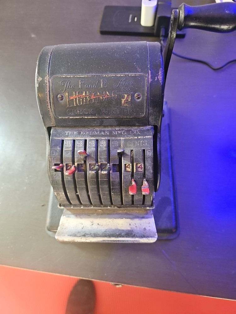 The F And E Series 800 Lightning Check Writer