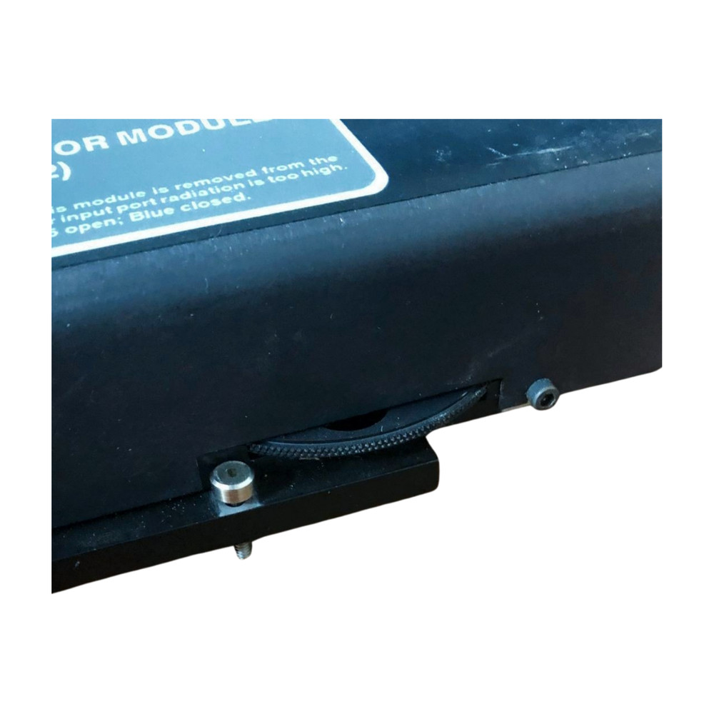 GUIDED WAVE UV-V P.M.T. DETECTOR MODULE (DT100-2)