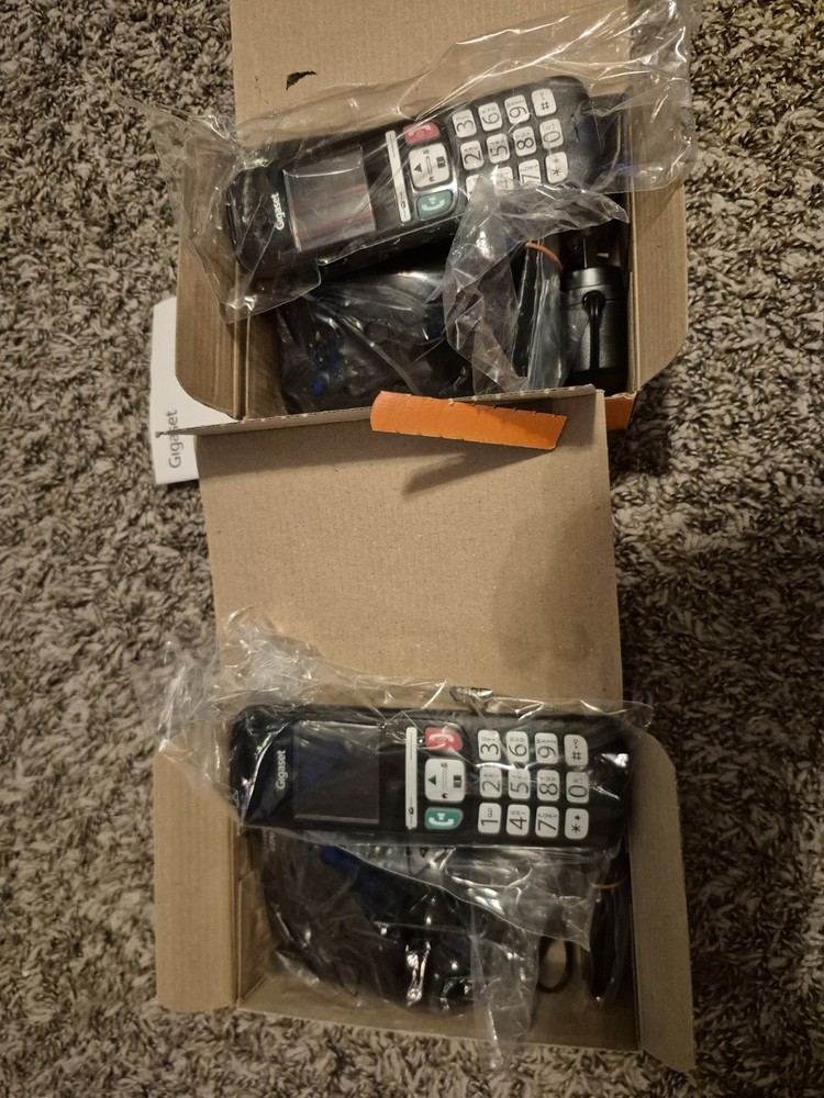 2x Gigaset E270 Dect Phone Caller ID Black