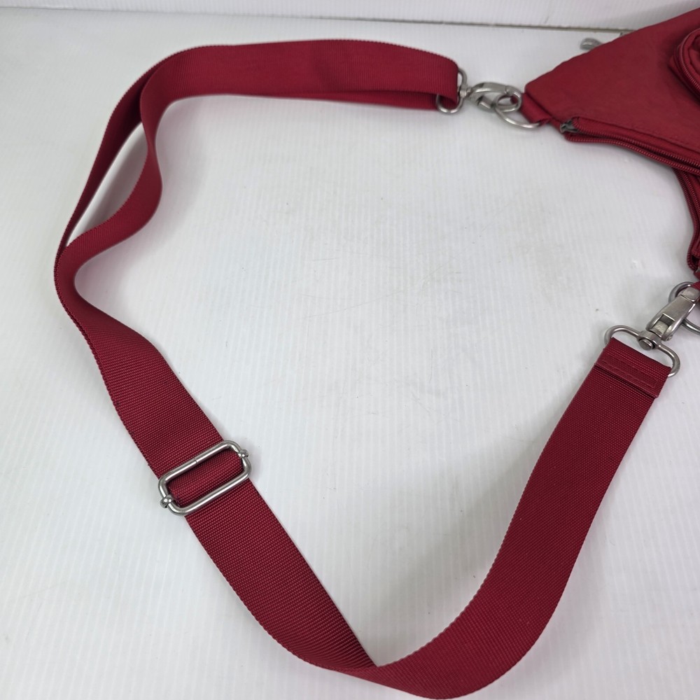 Baggallini Criss Cross Bag Red Medium Gray Interior Multi-Compartment Purse
