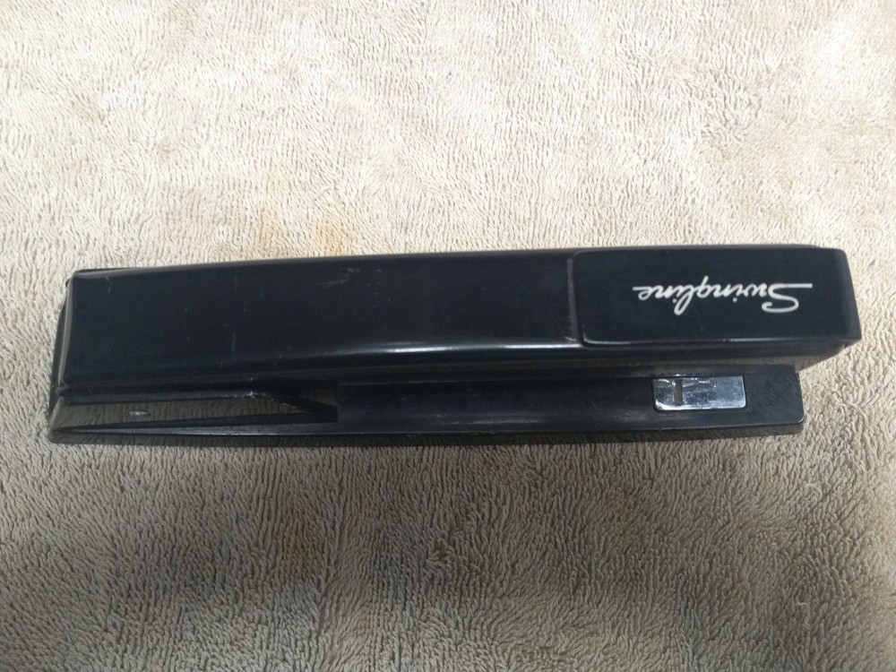 Vintage SWINGLINE 747 Stapler Model 94-41 BLACK Vintage Classic Solid Condition