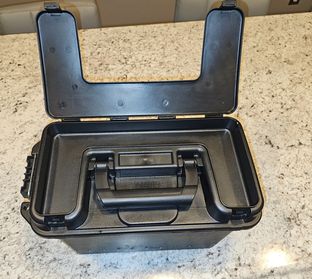 Crankbait and spoon tackle box "Bandit Keeper"