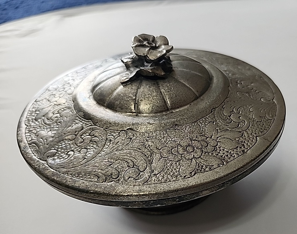 Silver tone Dish Bowl With Lid - unmarked