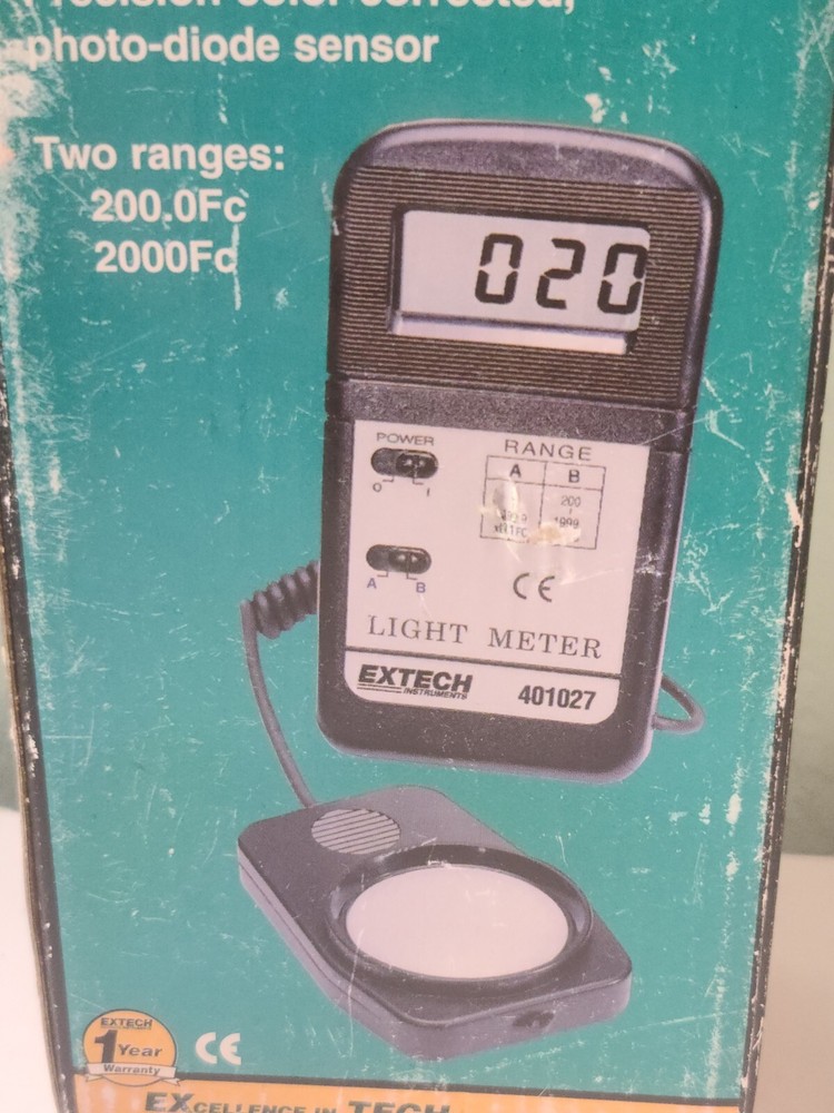 Vtg EXTECH Foot Candle Digital Light Meter 401027 Two Ranges 200.0Fc 2000Fc