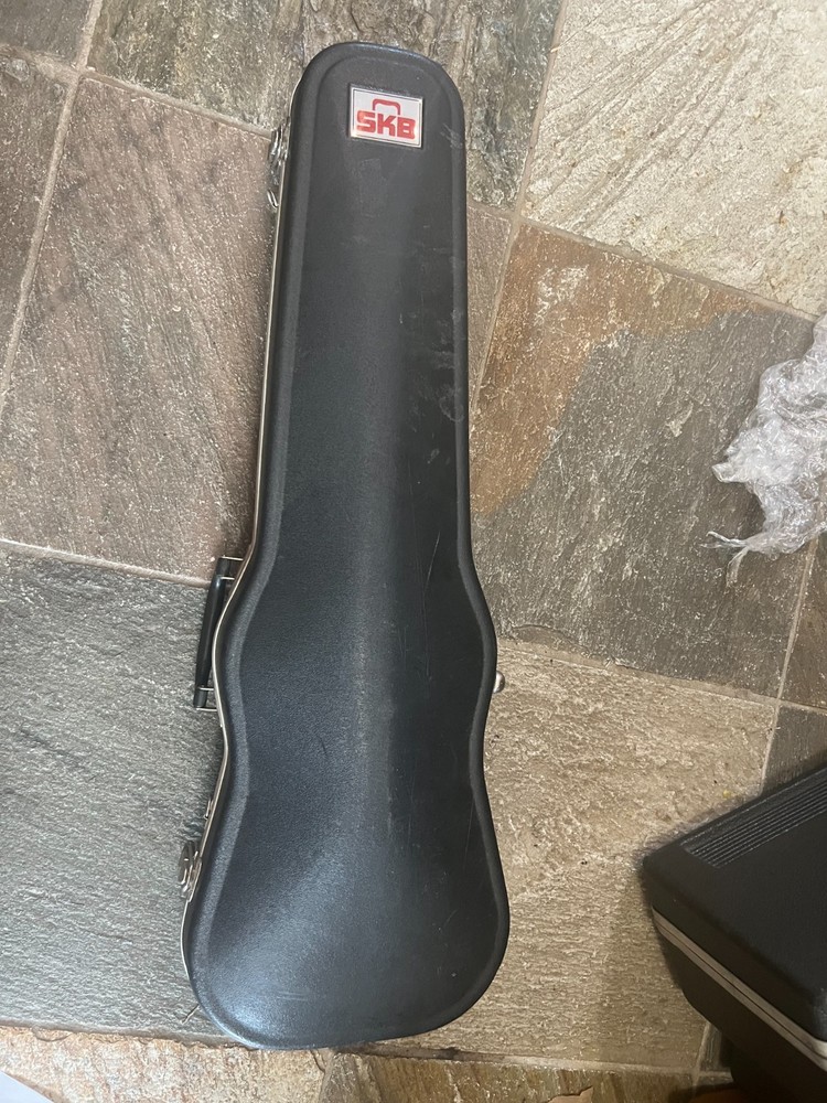 Violin with case and bow, full size.