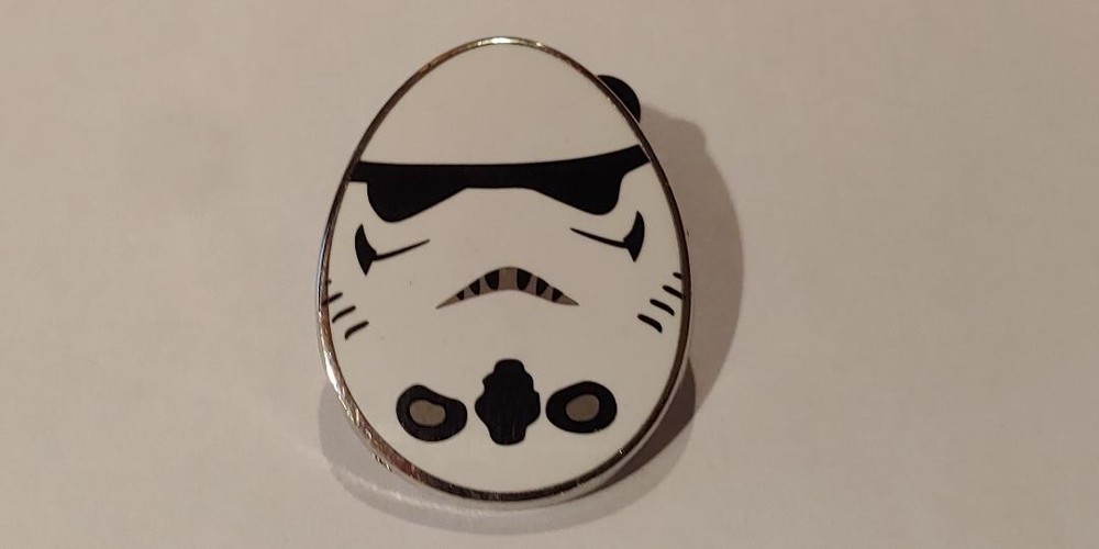 Disney Trading Pins-2016 Star Wars-Easter Egg-Stormtrooper