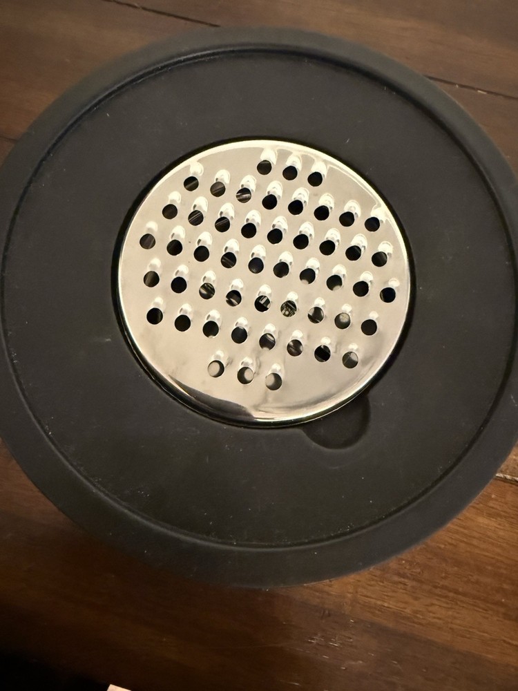 Nesting Mixing Bowl Set With Lids Graters