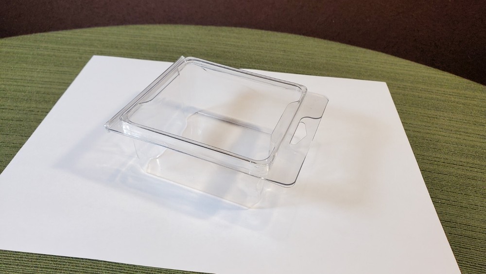 Clamshell Retail Product Container with Tab Restaurant Bakery Hardware 420 Count